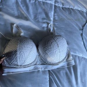 Victoria secret bra 34D